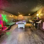 بيت للعطل Vegas - House And Garten For Exclusive Use *