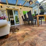 بيت للعطل Vegas - House And Garten For Exclusive Use كوتيفو