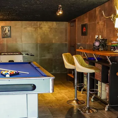 Vegas - House And Garten For Exclusive Use Holiday home