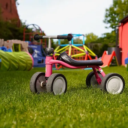 Vegas - House And Garten For Exclusive Use