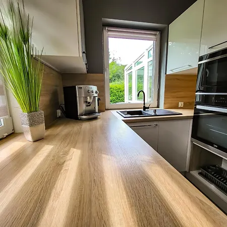 Vegas - House And Garten For Exclusive Use